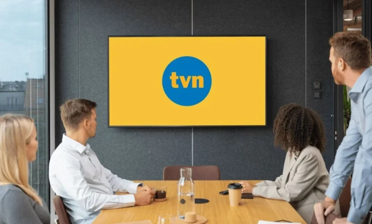 Bojkot TVN. Wierni widzowie odejdą od telewizorów (FOTO: canva)