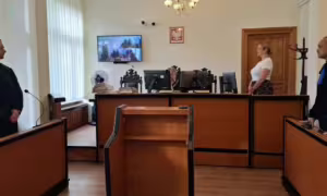 Ksiądz Jankowski oczyszczony. Apel o powrót pomnika prałata (FOTO: czytelnik wbijamszpile.pl)