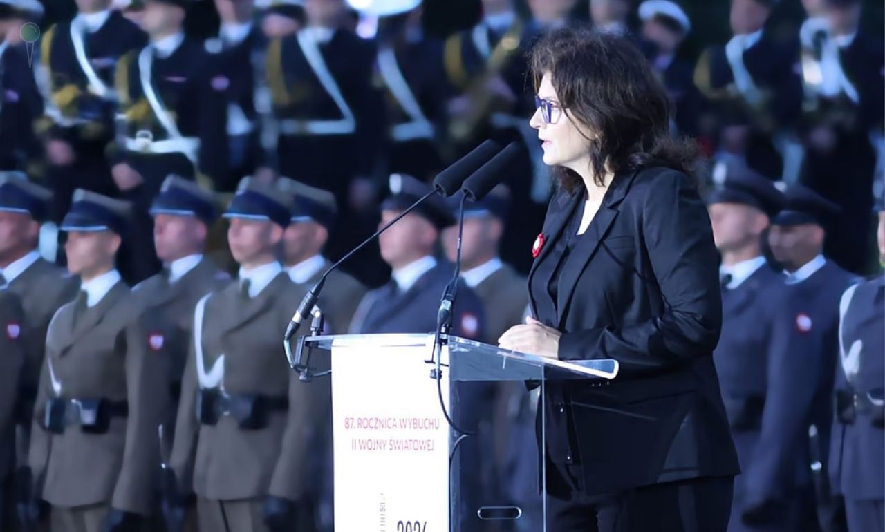 Przeanalizowaliśmy całe wystąpienie Dulkiewicz na Westerplatte. Błąd na błędzie
