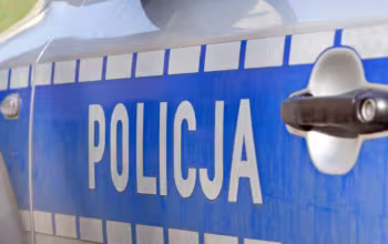 Cios nożem przy Niepołomickiej w Gdańsku. Policja zatrzymała kobietę (FOTO: canva)