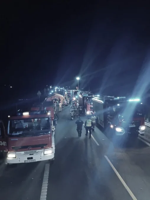Dwa lata po katastrofie na S7. Śledztwo nadal zawieszone (FOTO: KPP Pruszcz Gdański)