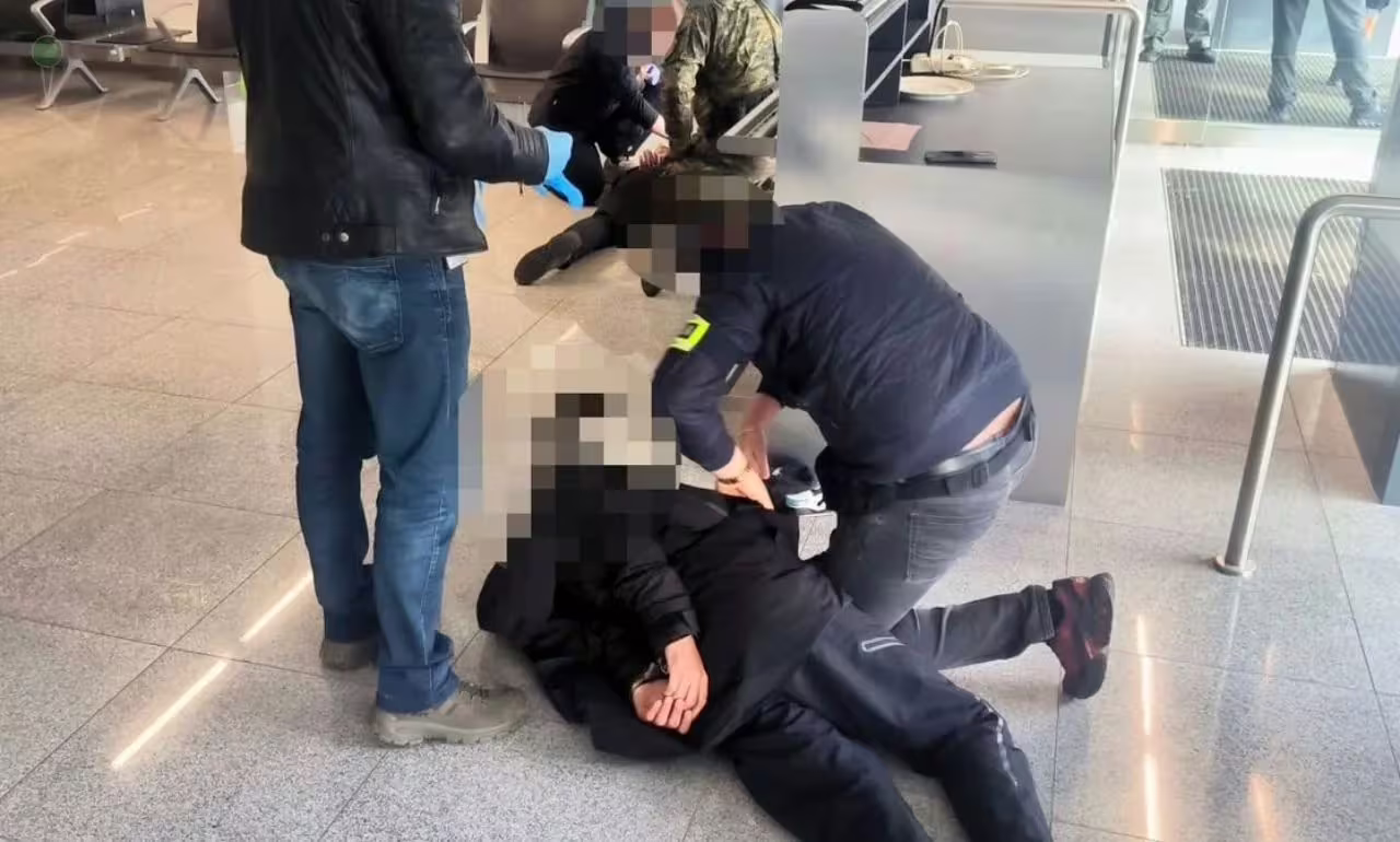 Czterej Szwedzi oskarżeni o rozbój na turyście w Gdańsku (FOTO: KMP Gdańsk)
