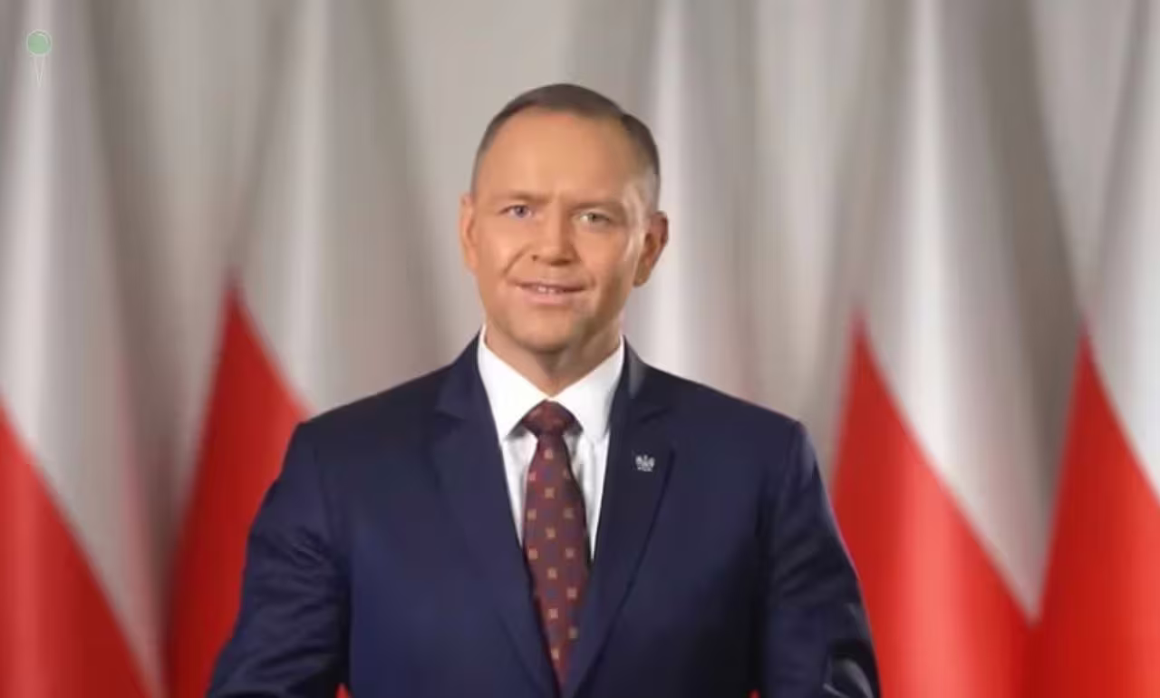 Nawrocki w orędziu: podpisałem ustawę o nadmiarowych zyskach firm paliwowych (FOTO: preydent.pl)
