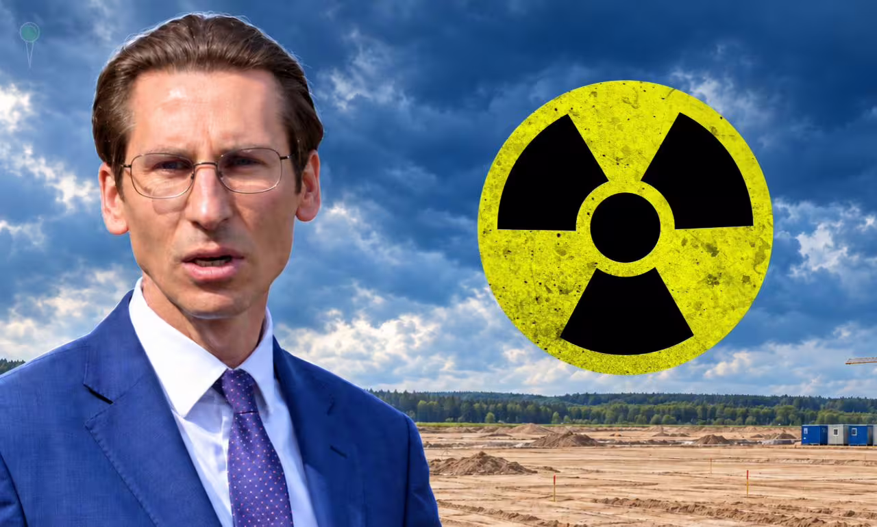 Płażyński o opóźnieniach elektrowni jądrowej. Zapowiada interpelację (FOTO: Kacper Płażyński/FB/canva)
