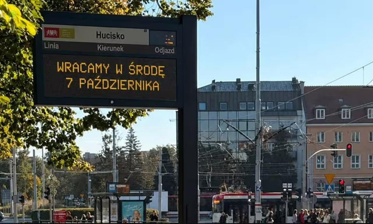Miasto cofa zmianę na Hucisku. O powrót przystanku upominali się radni PiS (FOTO: gdansk.pl)