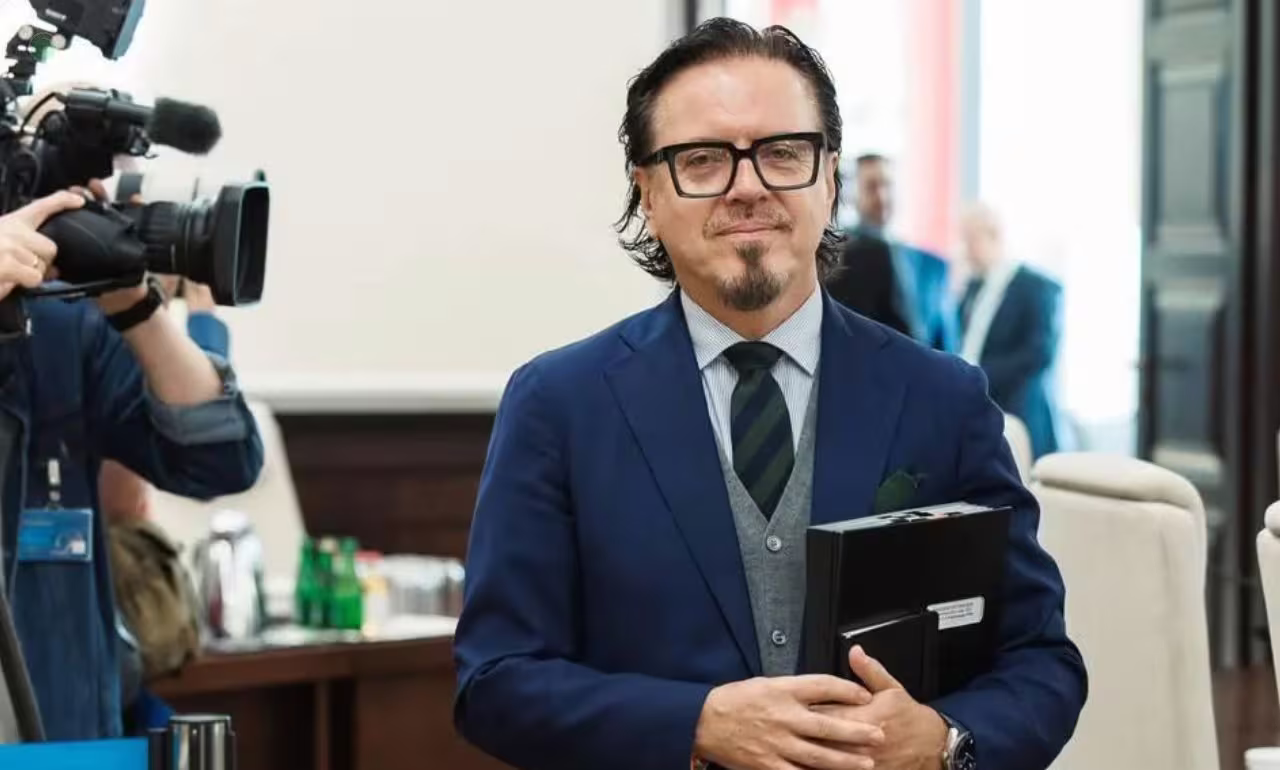 Przejęcie TVN pod kontrolą ministra. Resort zapowiada postępowanie (FOTO: MAP/FB)