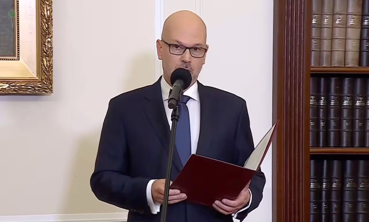 Berek złożył ślubowanie w Sejmie. Kancelaria Prezydenta kwestionuje wydarzenie (FOTO: Sejm)