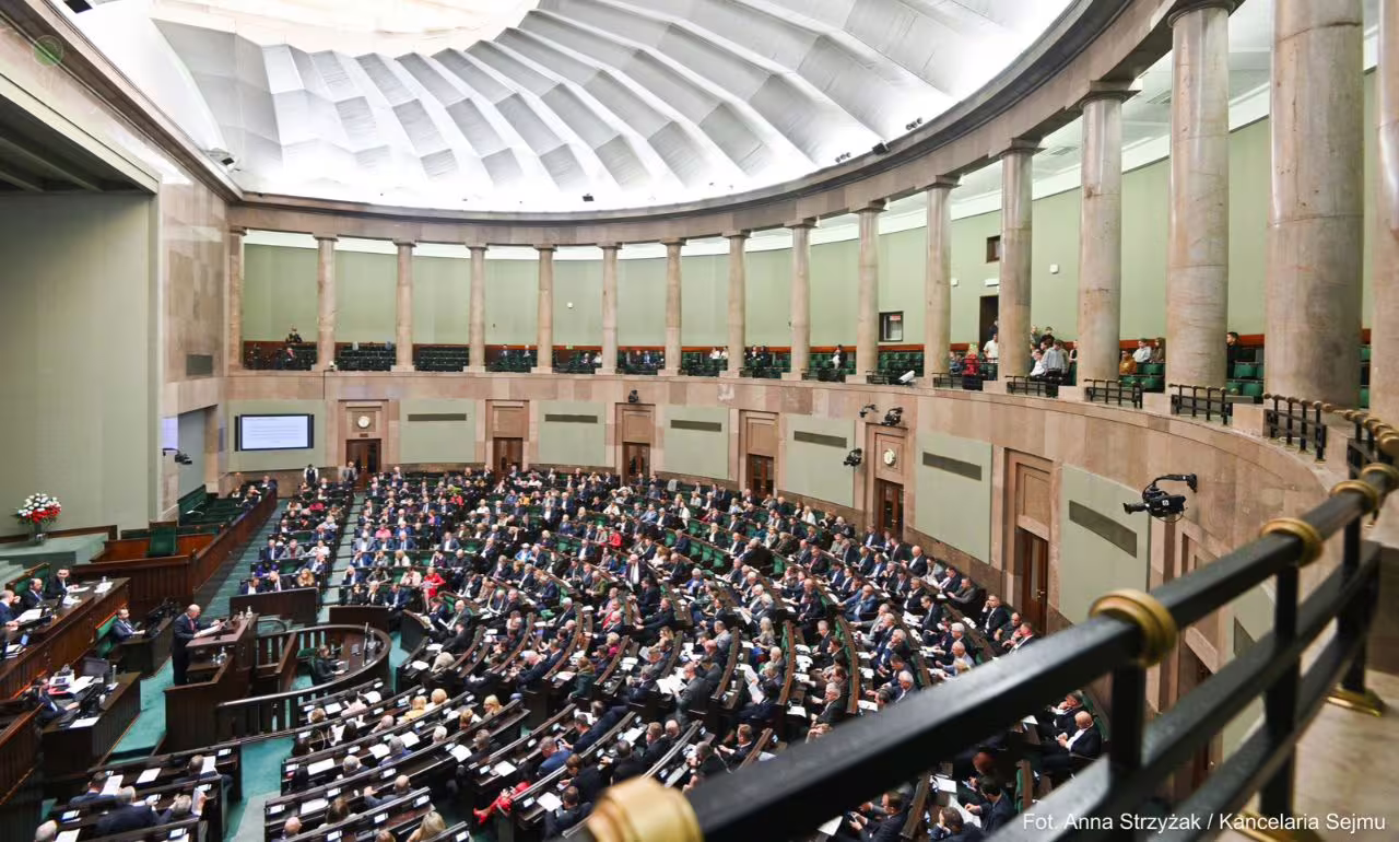 Sejm odrzucił projekt PSL. Limit dwóch kadencji zostaje (FOTO: Sejm/X)