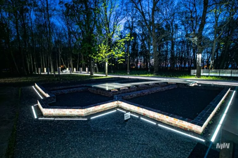 Wizualizacja Muzeum II Wojny Światowej (FOTO: Boni, Holland, Engelking popierają działania prof. Wnuka w MIIWŚ (FOTO: Agnieszka Stawrosiejko / MIIWŚ))