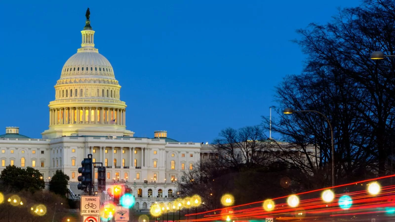 61 mld dolarów pomocy dla Ukrainy z USA. Jest reakcja Rosji (FOTO: canva.com)