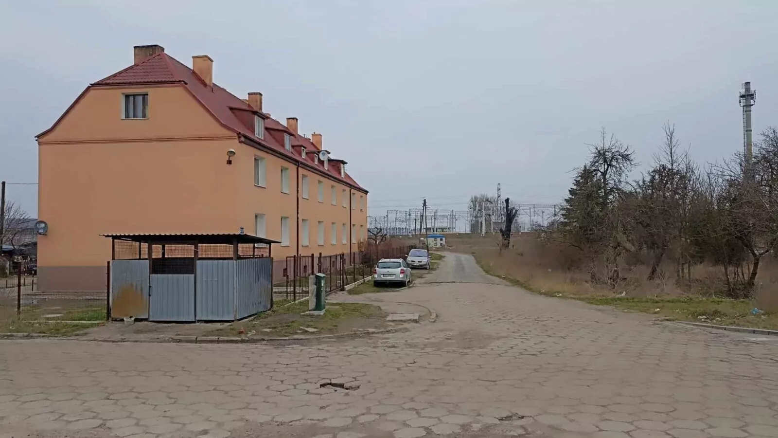 Przeróbka kontra nowe schronisko dla bezdomnych (FOTO: wbijamszpile.pl)