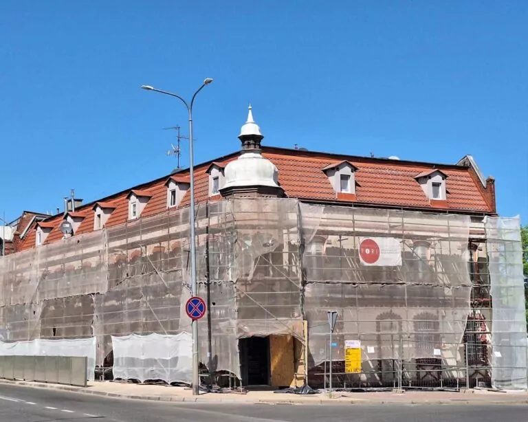 Remont kamienicy przy Grunwaldzkiej 21 w Pruszczu Gdańskim (FOTO: Janusz Wróbel)