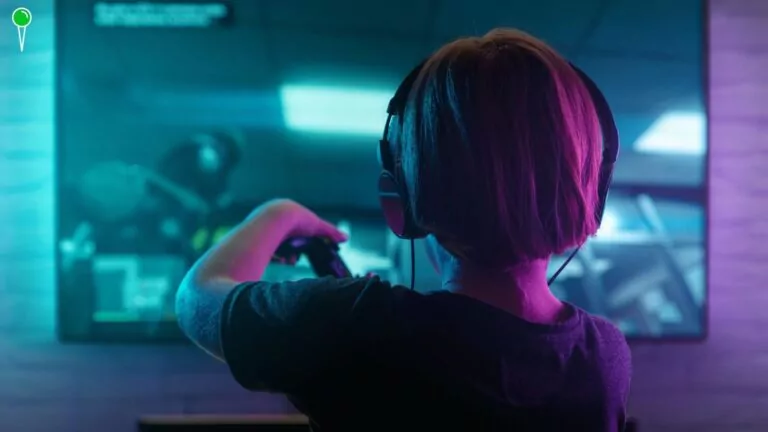 PlayStation Store i Steam pod lupą UOKiK (FOTO: canva.com)