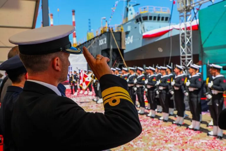 Chrzest i wodowanie ORP Jaskółka (FOTO: Wojsko Polskie)