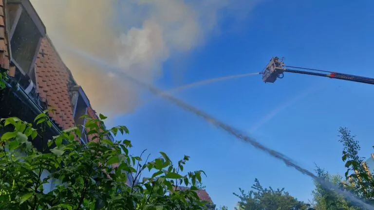 Seria pożarów w Gdańsku. Przypadek czy inwestycje? (FOTO: KMPSP Gdańsk/Facebook)