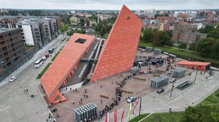 Pilecki, Kolbe i rodzina Ulmów usunięci z Muzeum IIWŚ (FOTO: Michał Szagżdowicz / MIIWŚ)