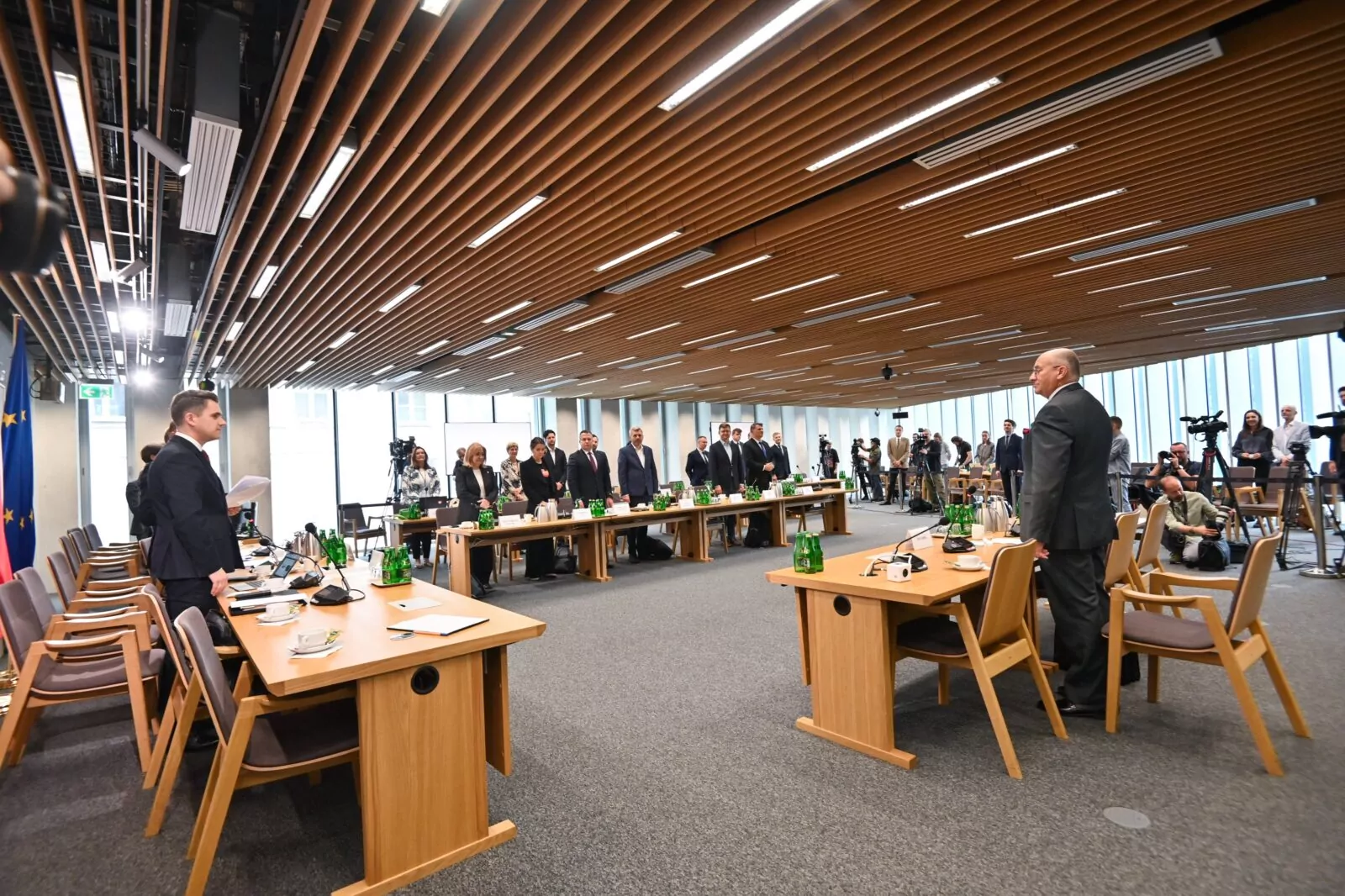 Szokujące wyniki sondażu. Polacy nie wierzą w Komisje Śledcze (FOTO: SEJM/X)