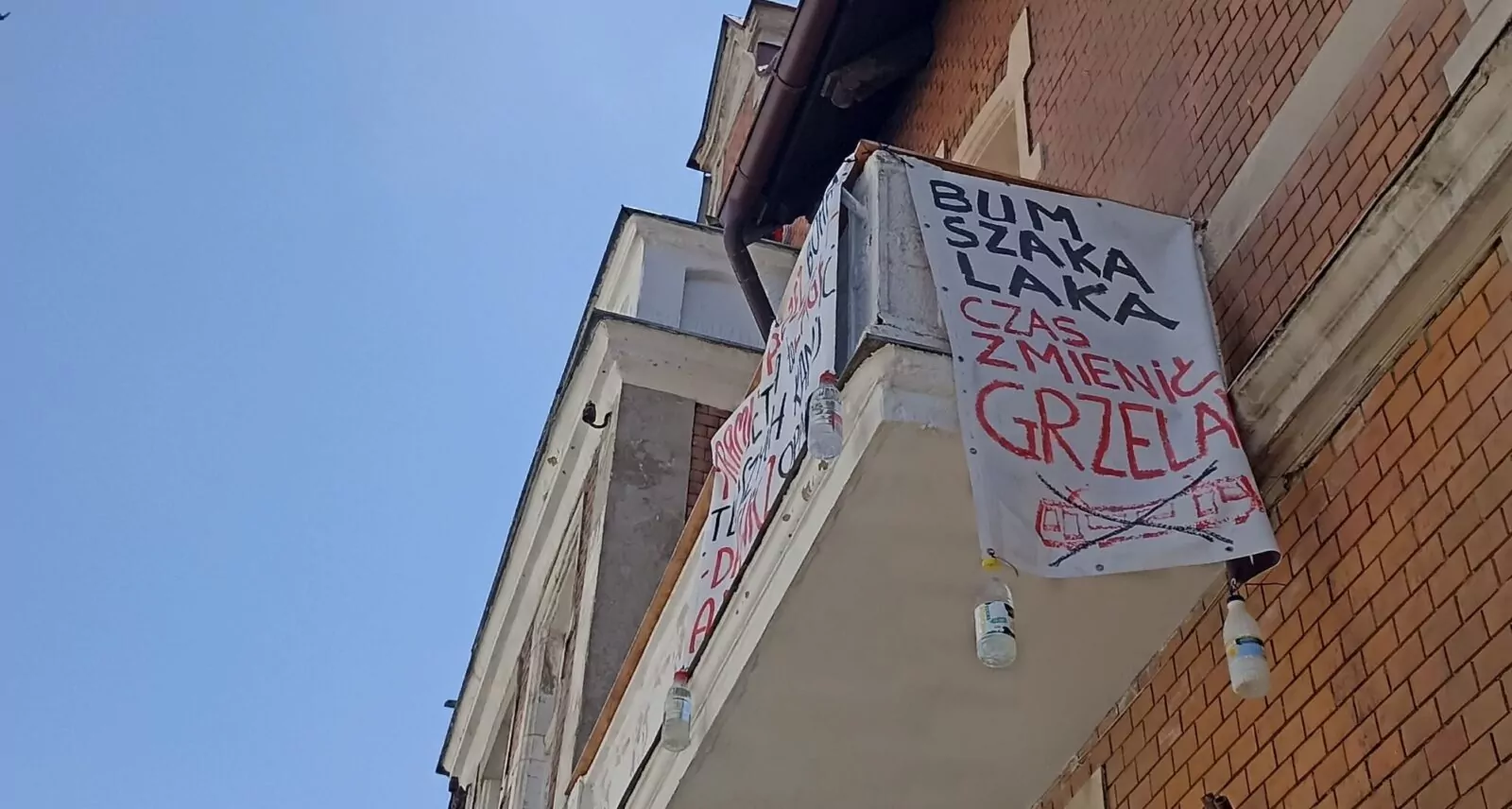 Protest w Gdańsku Wrzeszczu. "Bum szaka laka, czas zmienić Grzelaka" (FOTO: wbijamszpile.pl)