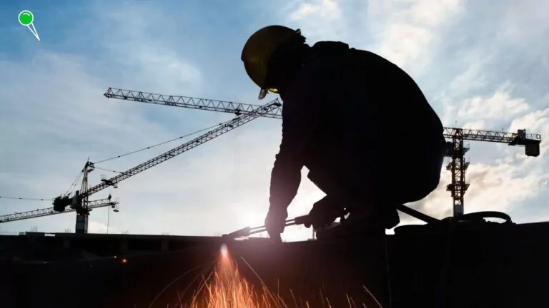 Zgłoszenia zwolnień grupowych w Gdyni. Ile tego jest? (FOTO: canva.com)