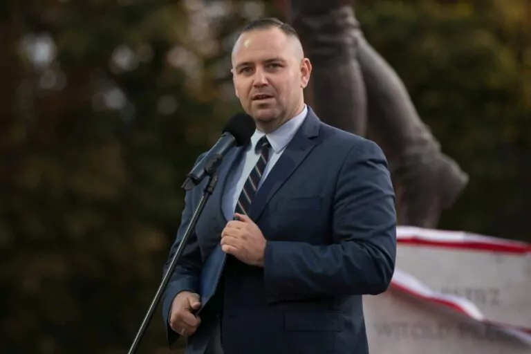 Usunięcie bohaterów to dzielenie Polaków (FOTO: IPN)