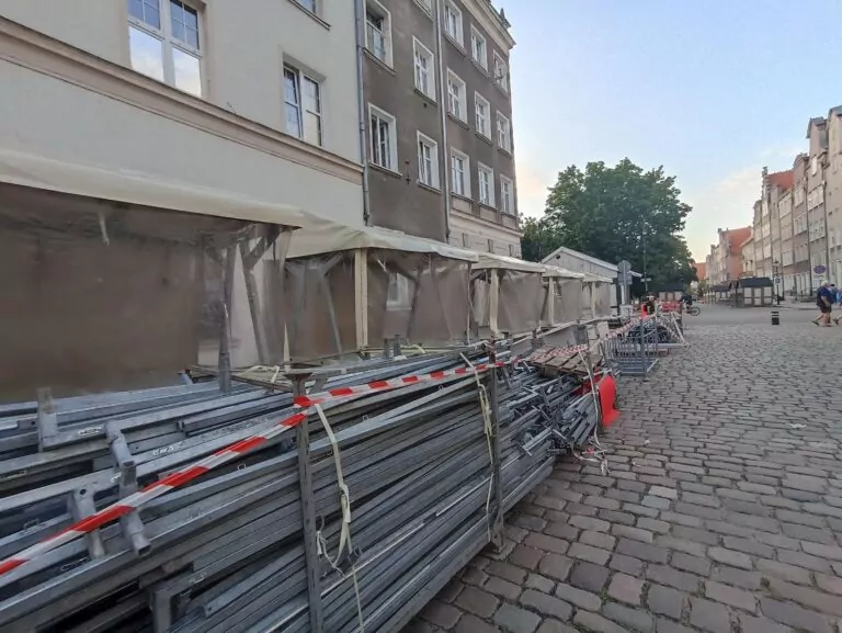 Jak powstaje Jarmark św. Dominika 2024 w Gdańsku? (FOTO: wbijamszpile.pl)