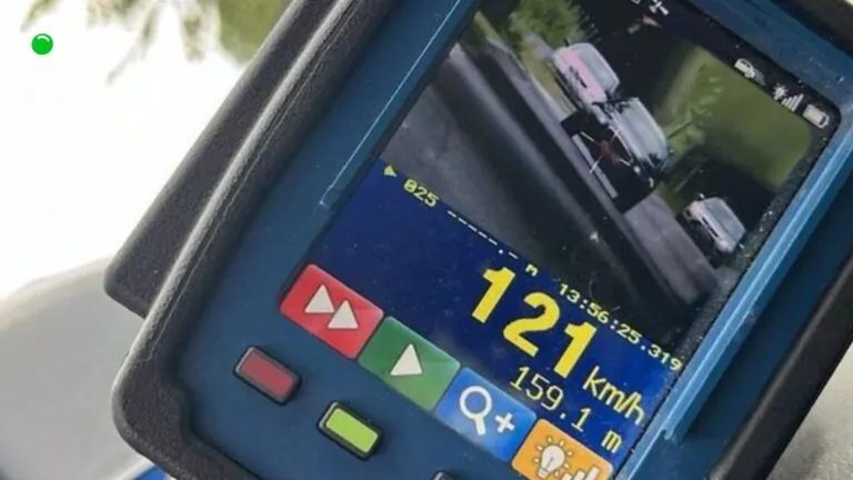 Jechał 121 km/h przez Kwidzyn. Stracił prawo jazdy (FOTO: KPP Kwidzyn)