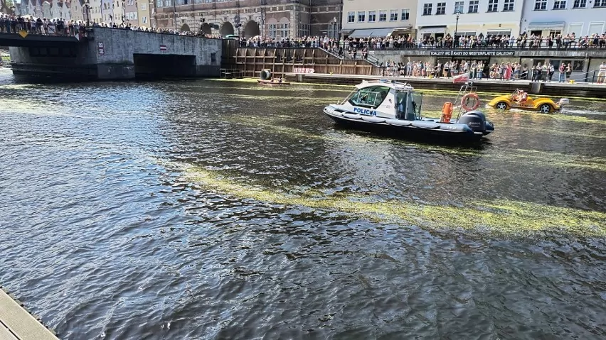 Nowe informacje. 19-latek utonął w Motławie (FOTOL KMP Gdańsk)