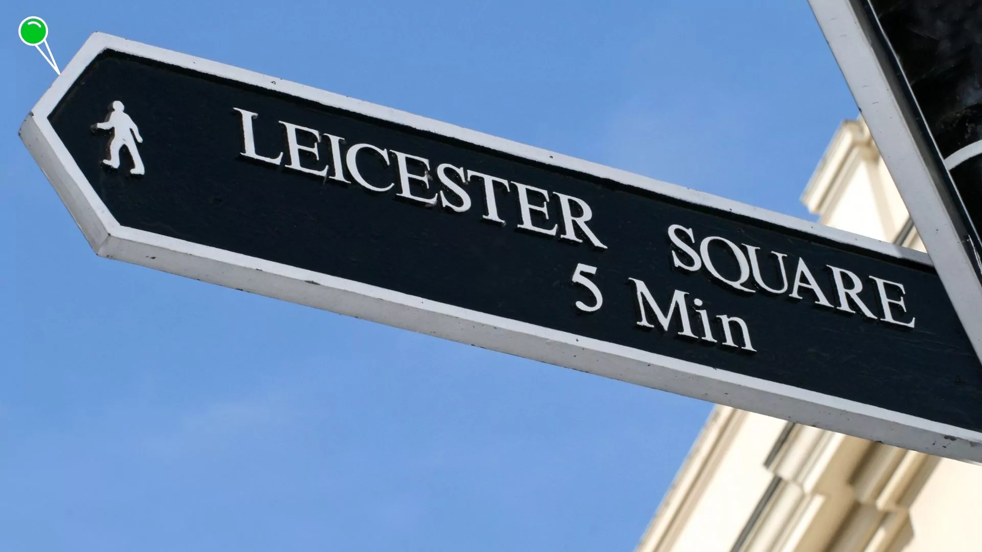 Atak nożownika w Londynie. Dziewczynka i kobieta ranne (FOTO: canva.com)