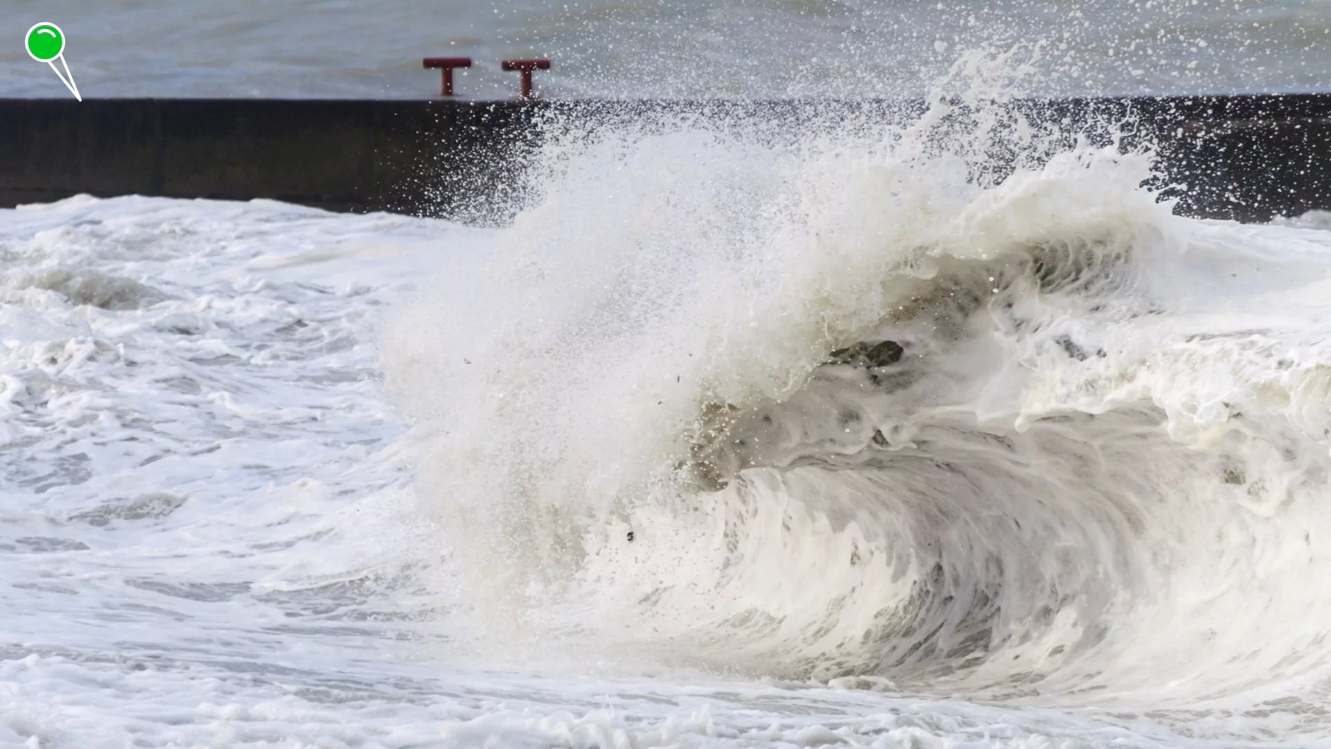Nadchodzi letni sztorm na Bałtyku. Wiatr do 9 stopni w skali B (FOTO: canva.com)