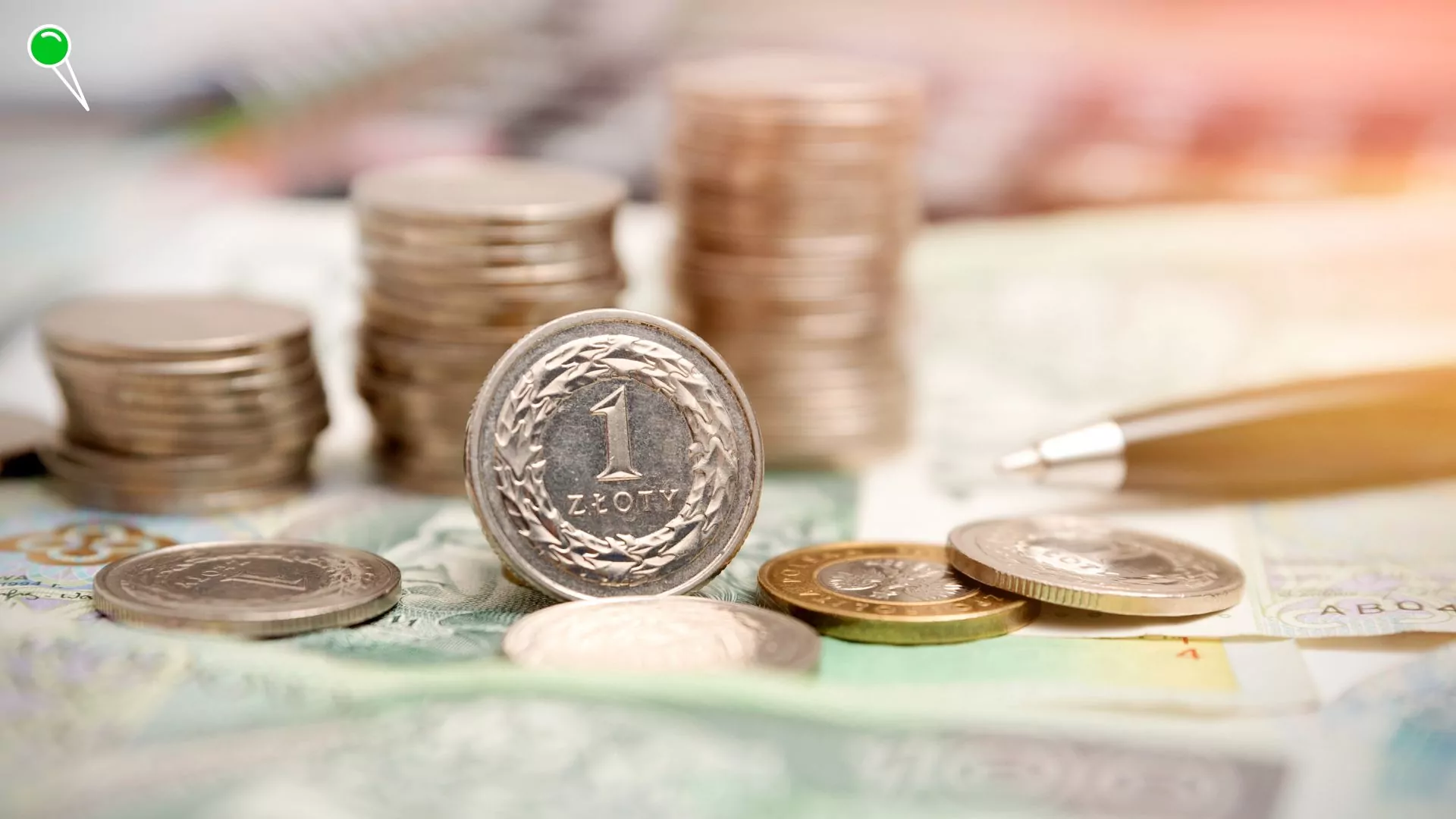 Podatek wojenny. Nowy pomysł rządzących w Polsce (FOTO: canva.com)