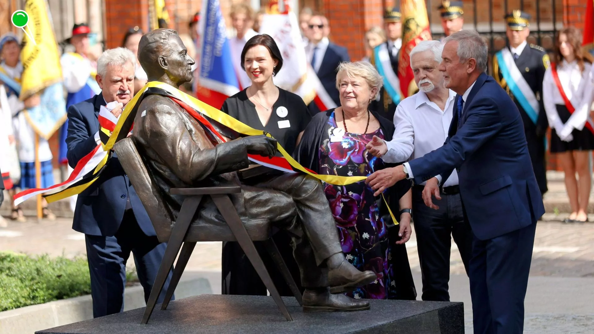Odsłonięto pomnik Lecha Bądkowskiego w Gdańsku (FOTO: Dominik Paszliński/gdansk.pl)