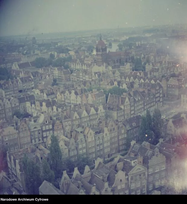 Widok na Główne Miasto - Gdańsk w 1985 r. (FOTO: NAC)