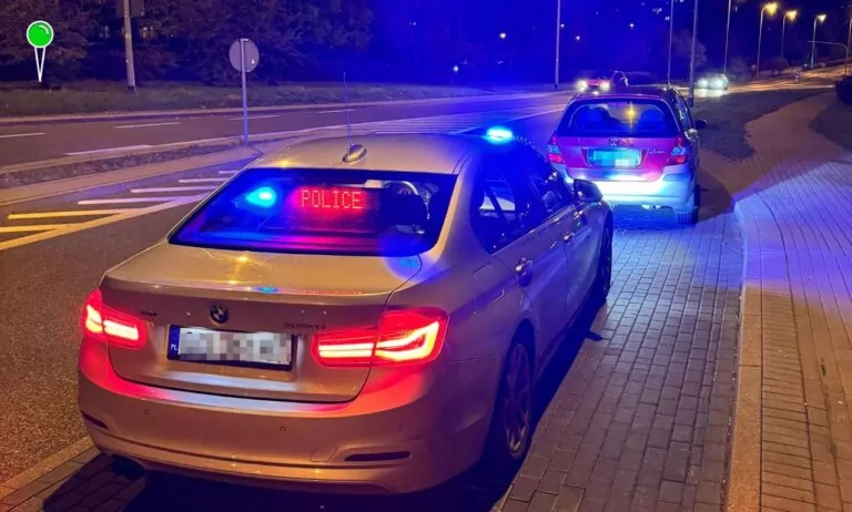 Zatrzymanie kierowcy po narkotykach na gdańskim Chełmie (FOTO: KMP Gdańsk)