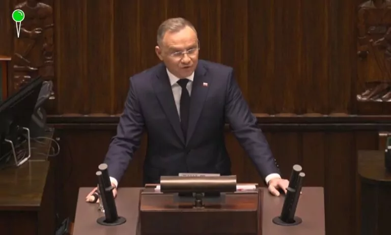 Prezydent RP krytykuje Tuska za rezygnację z azylu (FOTO: Sejm RP)