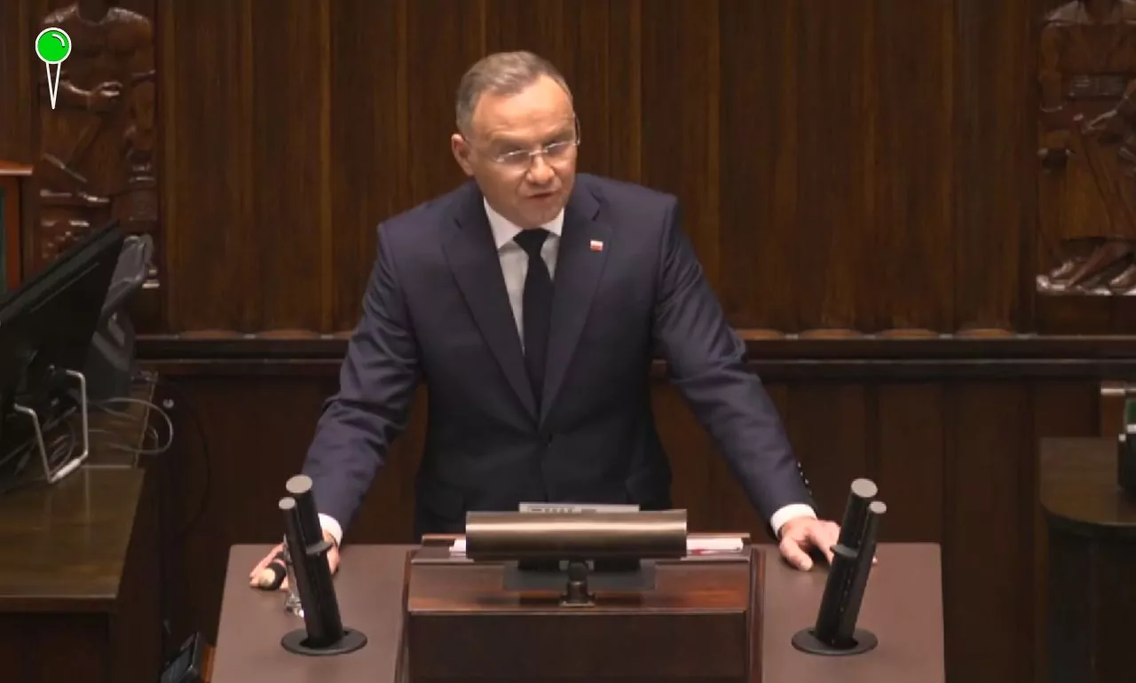 Prezydent RP krytykuje Tuska za rezygnację z azylu (FOTO: Sejm RP)