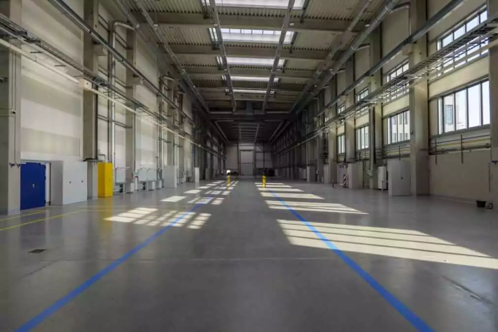 Hala kadłubowa w Gdyni (FOTO: PGZ Stocznia Wojenna)