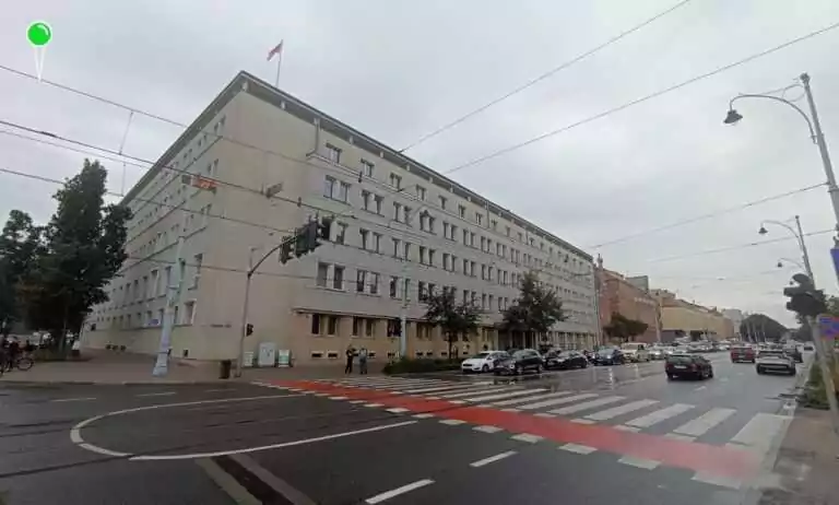 Gdańsk spłaszcza zarobki w oświacie? Są nowe wytyczne (FOTO: wbijamszpile.pl)