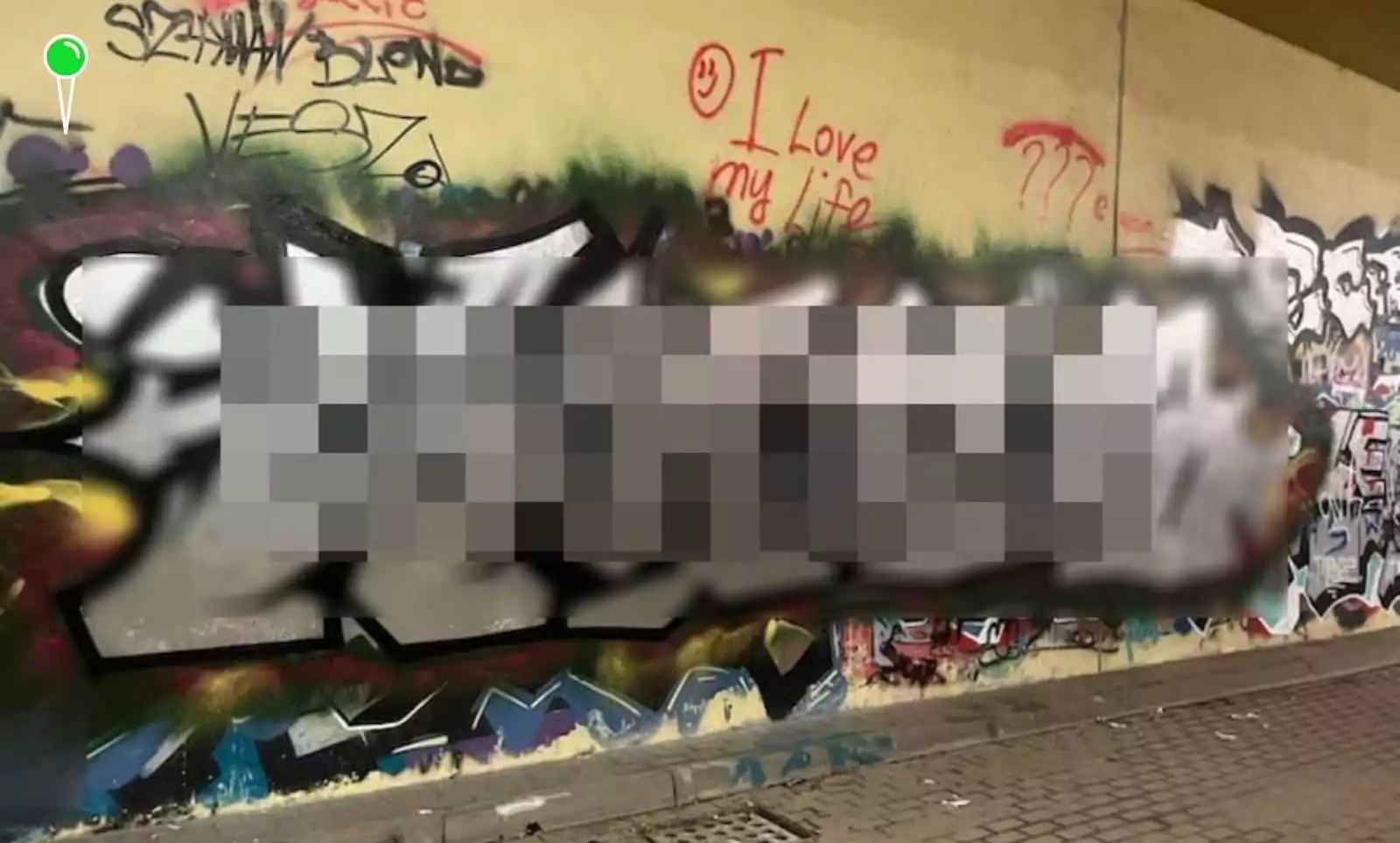 22-latek przyłapany na malowaniu graffiti na gdańskim Chełmie (FOTO: KMP Gdańsk)