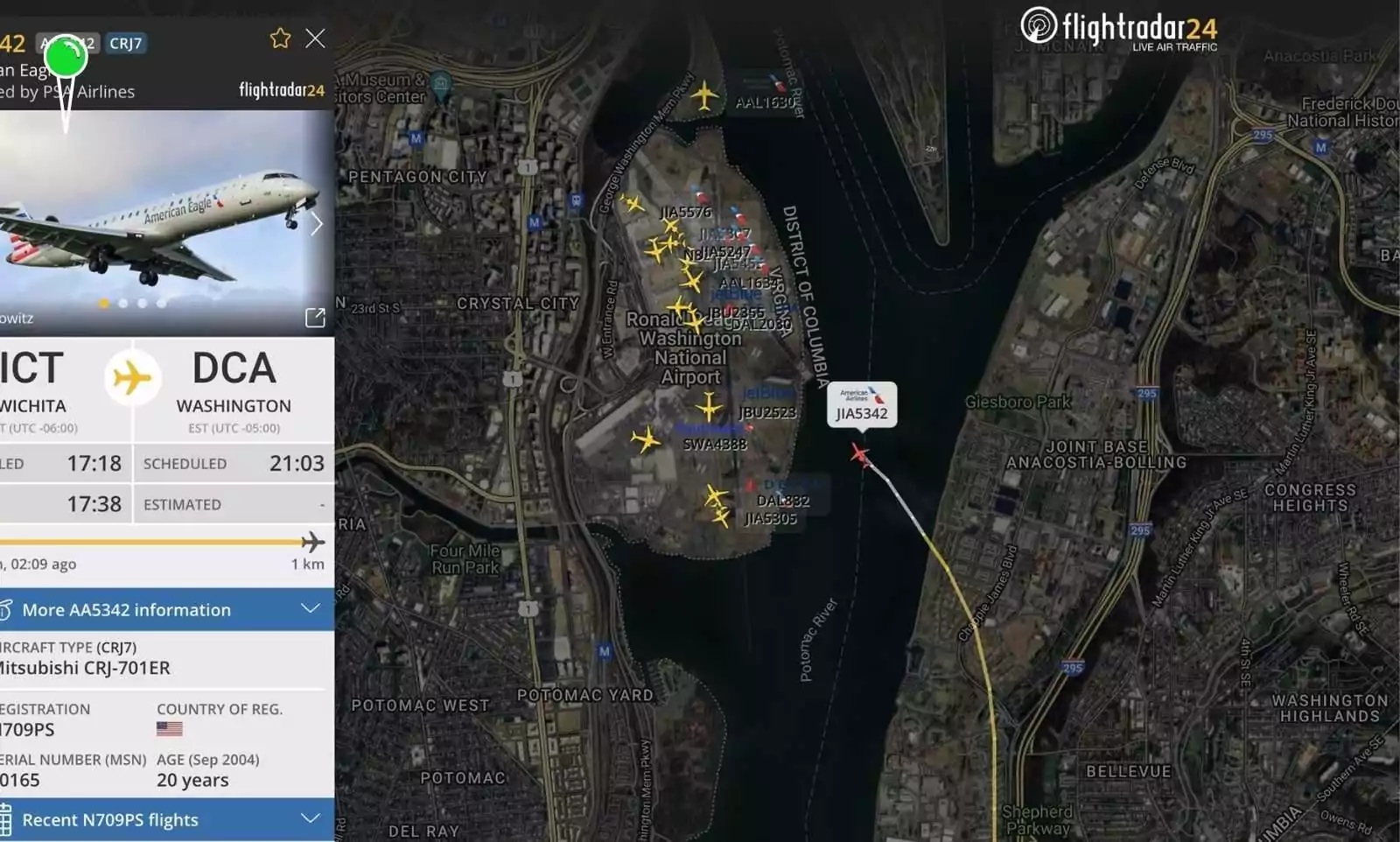 Katastrofa lotnicza w Waszyngtonie (FOTO: flightradar.com)