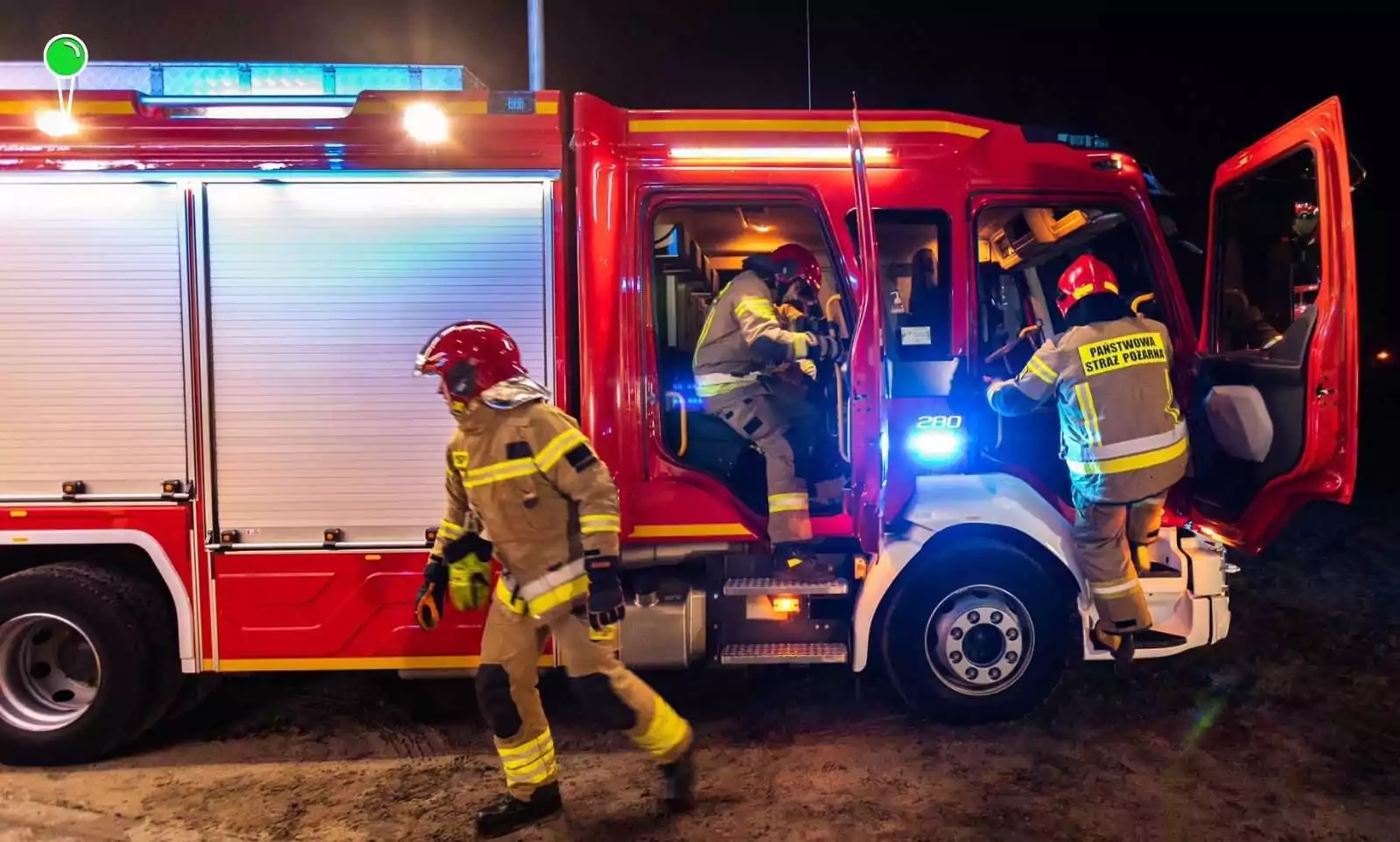 Śmiertelny wypadek busa i zderzenie na DK 20 - zdjęcie ilustracyjne (FOTO: PSP/X)