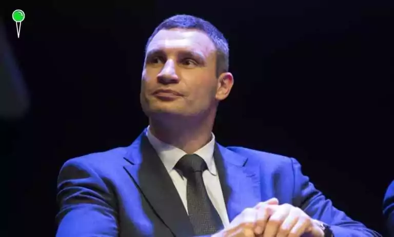 Dom publiczny w nieruchomości Witalija Kliczki. 30 kobiet uwolnionych (FOTO: Jerzy Pinkas/gdansk.pl)