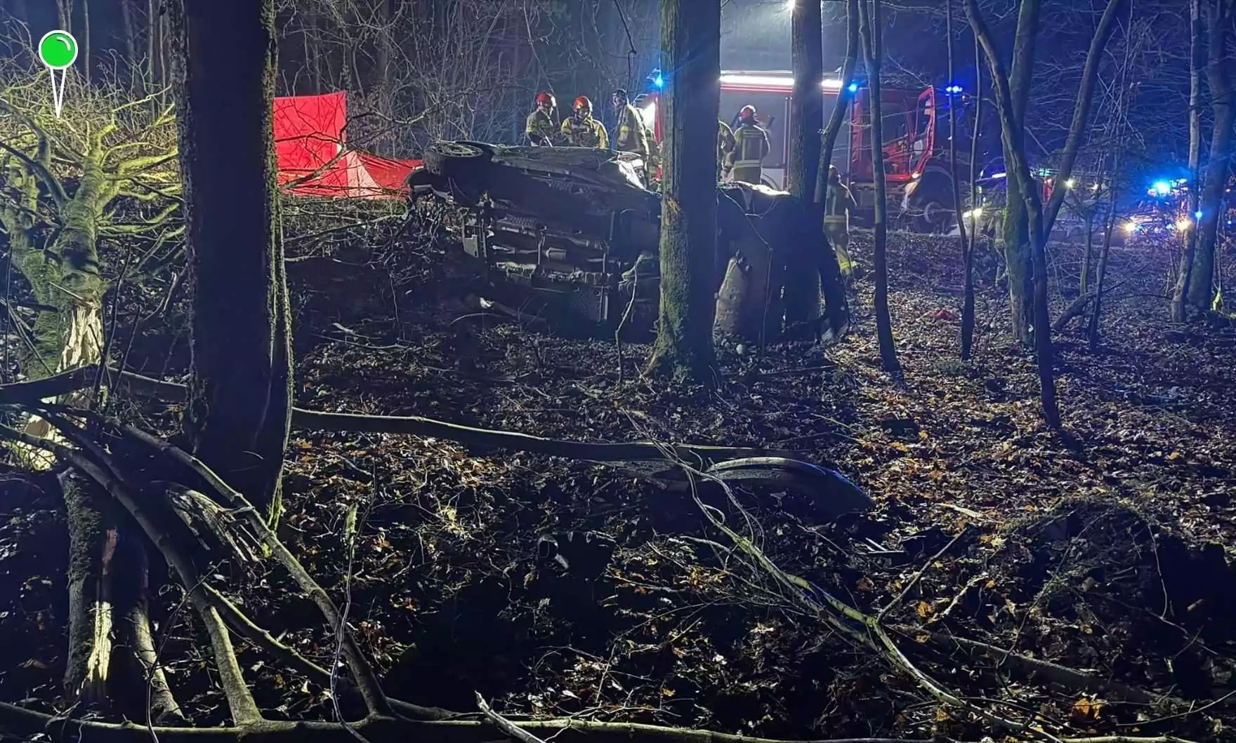 Śmiertelny wypadek na trasie Kartuzy-Kiełpino (FOTO: KPP Kartuzy)