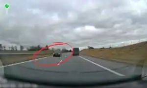 66-latka jechała pod prąd trasą S7 na jezdni do Gdańska (FOTO: KMP Elbląg)