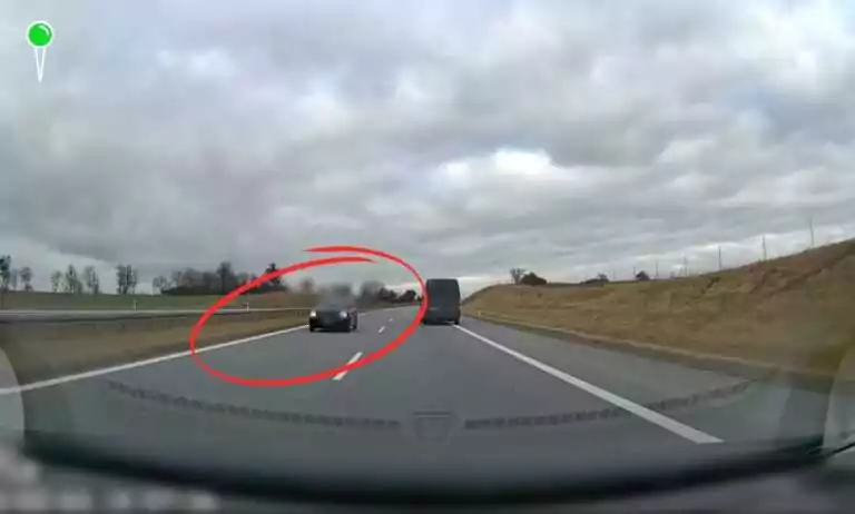 66-latka jechała pod prąd trasą S7 na jezdni do Gdańska (FOTO: KMP Elbląg)