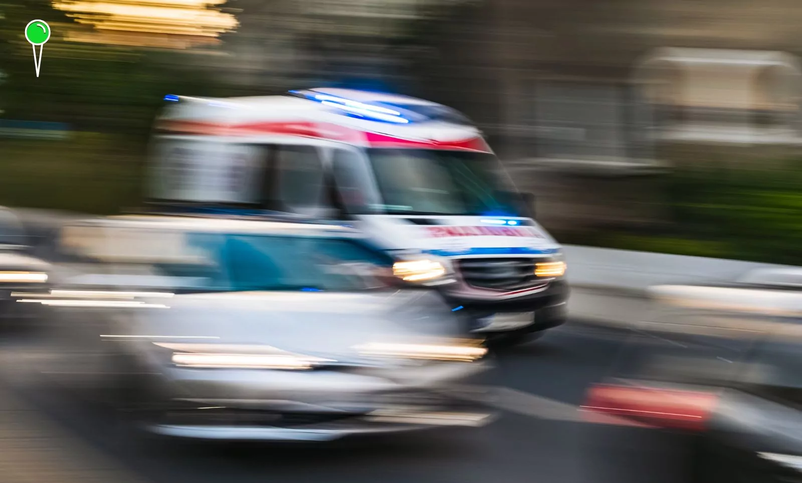 Po zamknięciu Mostu Siennickiego. Karetka bliżej mieszkańców (FOTO: canva.com)