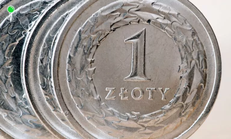 Przedsiębiorcy "hamują" – o 4,5 proc. mniej nowych firm (FOTO: canva.com)