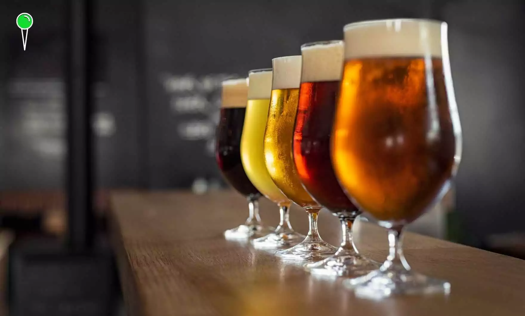 Droższe piwo, tańsza wódka? Nowy pomysł Ministerstwa Zdrowia (FOTO: canva.com)