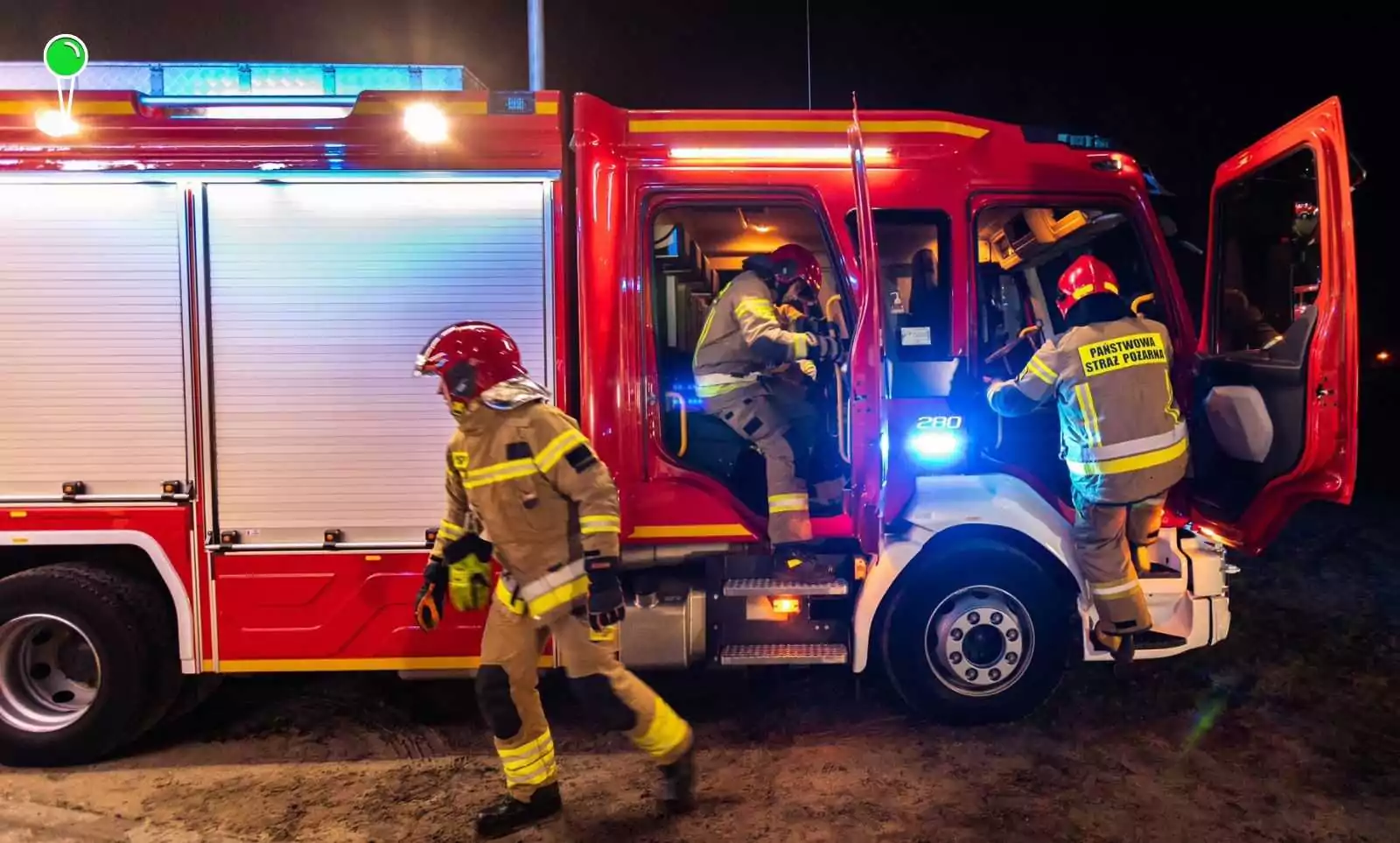 Pożar zakładu obróbki drewna w Gdańsku Osowej (FOTO: PSP)