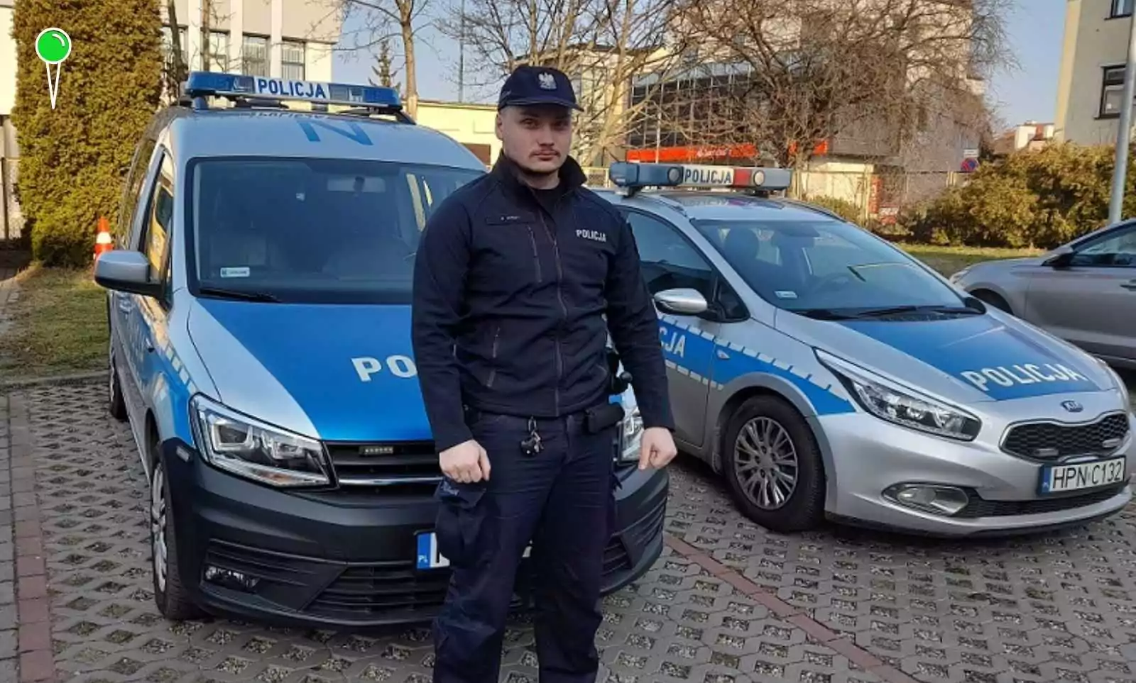 Nieprzytomna 29-latka na przystanku w Pruszczu Gdańskim (FOTO: KPP Pruszcz Gdański)