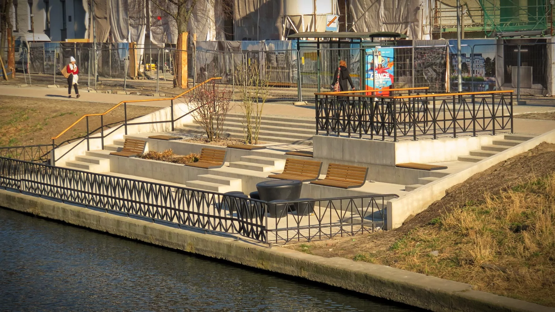 Nowe trybuny nad Nową Motławą. Sprawdziliśmy efekty remontu (FOTO: wbijamszpile.pl)